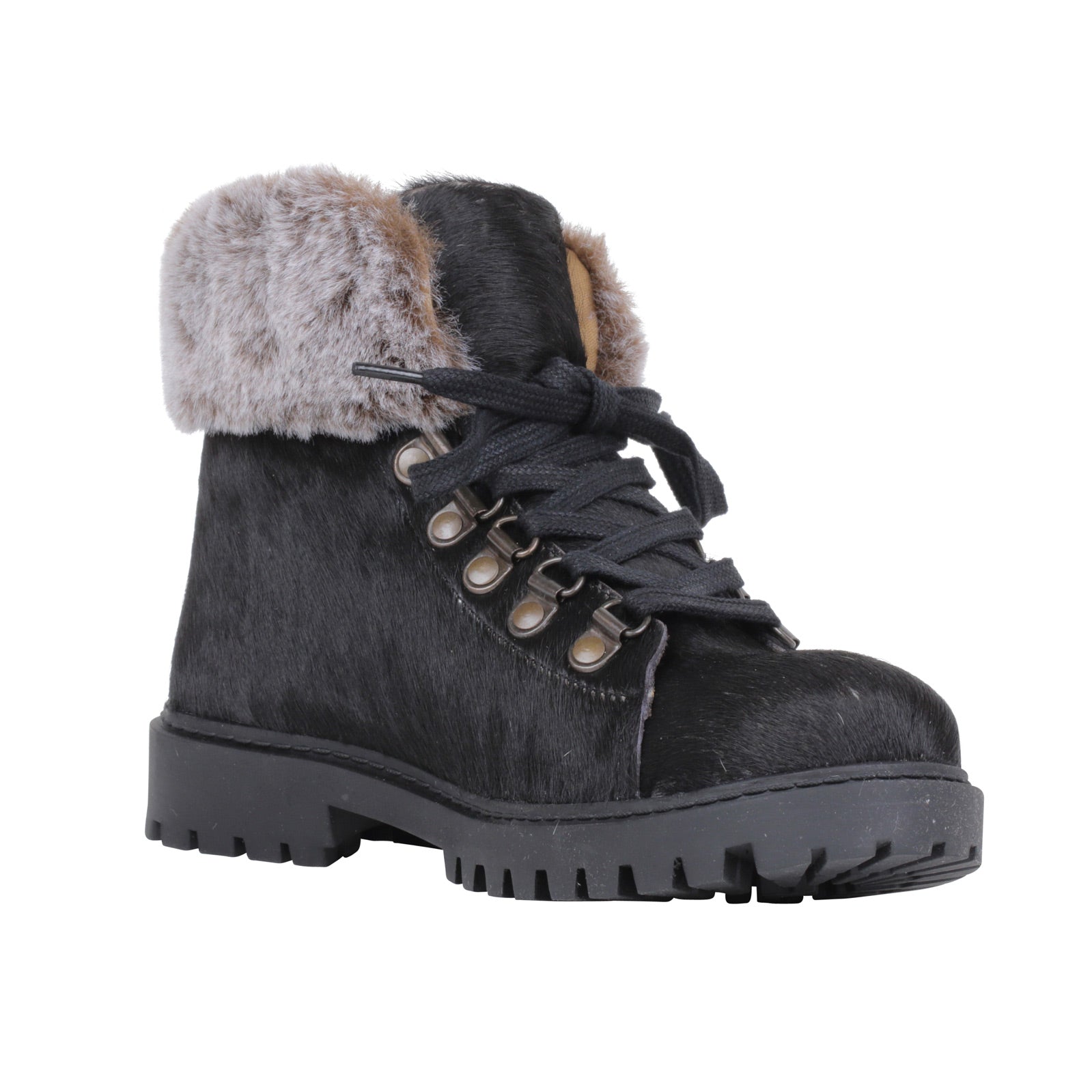 Turbulent Boots