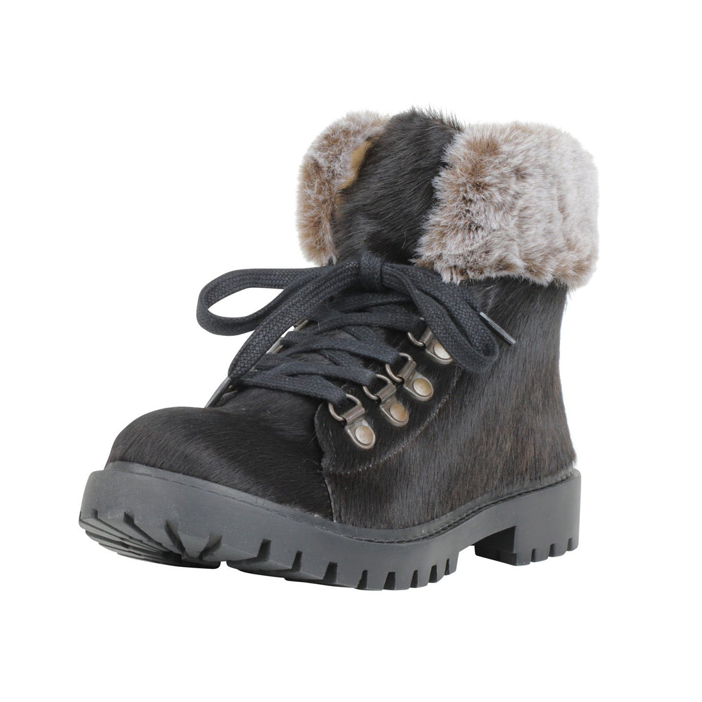 Turbulent Boots