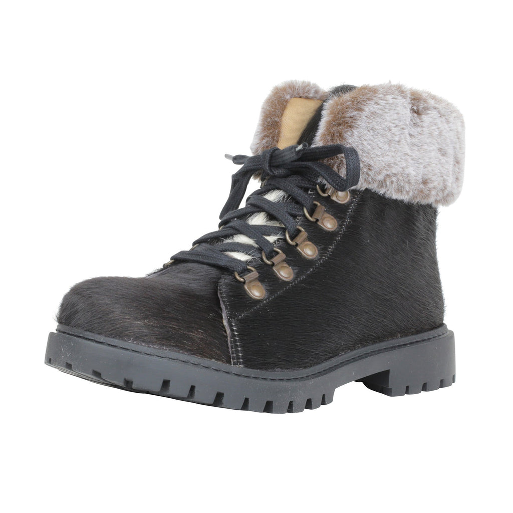 Turbulent Boots