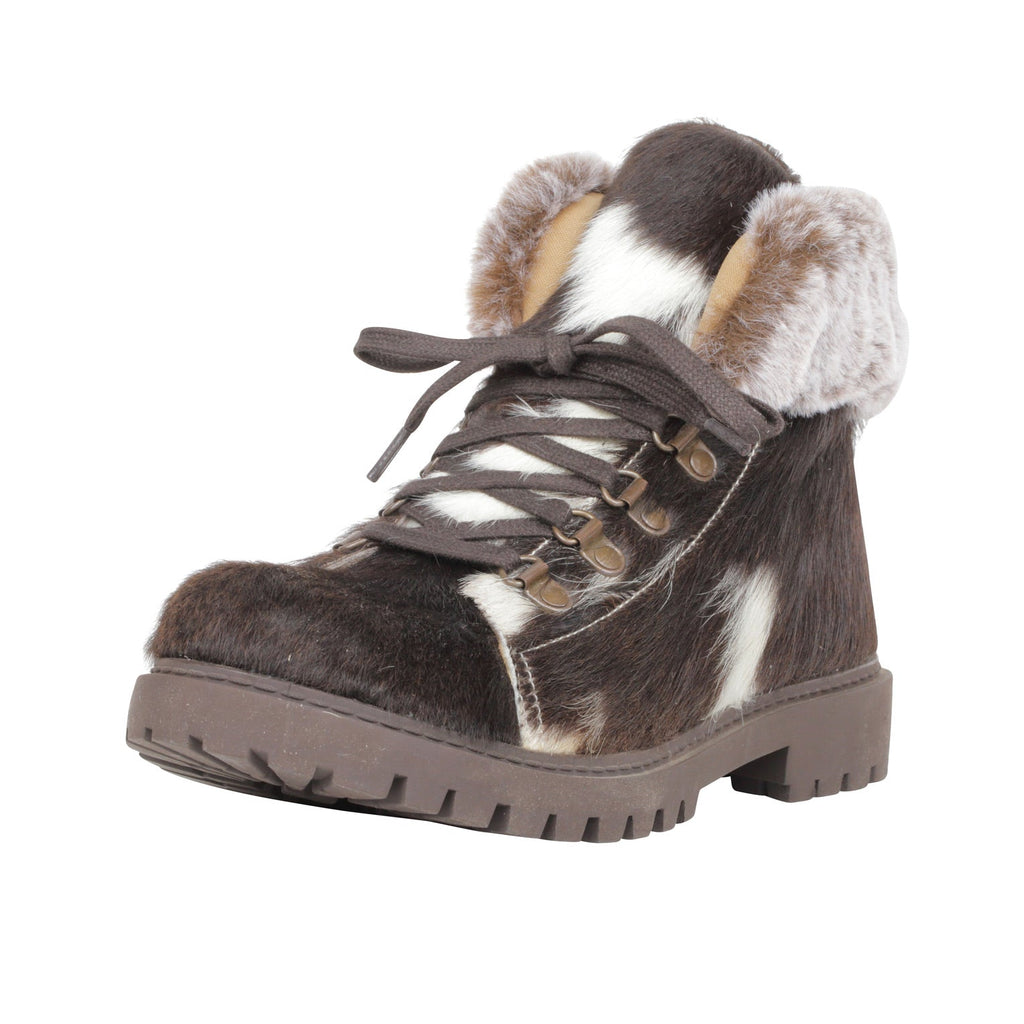 Turbulent Boots